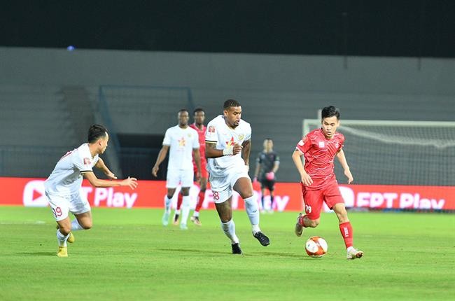 Hải Phòng thua sốc Hà Tĩnh, HLV Chu Đình Nghiêm nói gì về kế hoạch sắp tới? - Ảnh 1