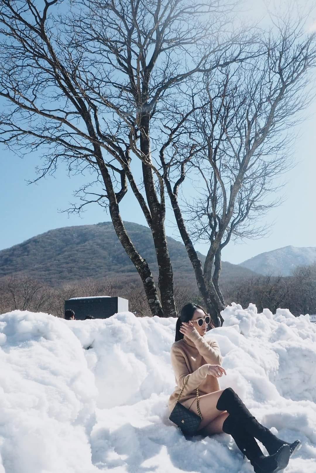 Chiêm ngưỡng nhan sắc 'nữ thần' mới của bóng đá Thái Lan -Sujitra Tabtong - Ảnh 9