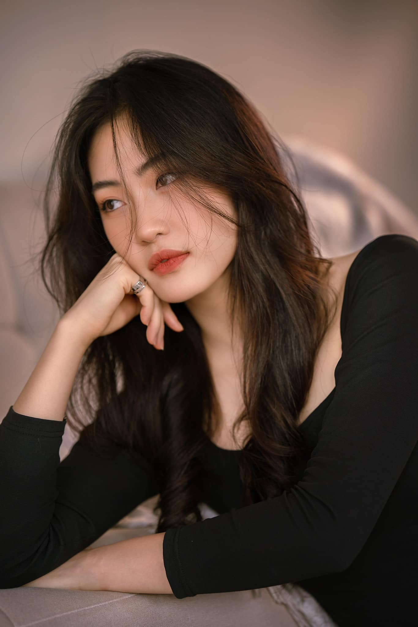 'Ngọc nữ bóng chuyền' Trần Việt Hương khoe bộ ảnh tuyệt đẹp, tiết lộ tiêu chí chọn bạn trai - Ảnh 7