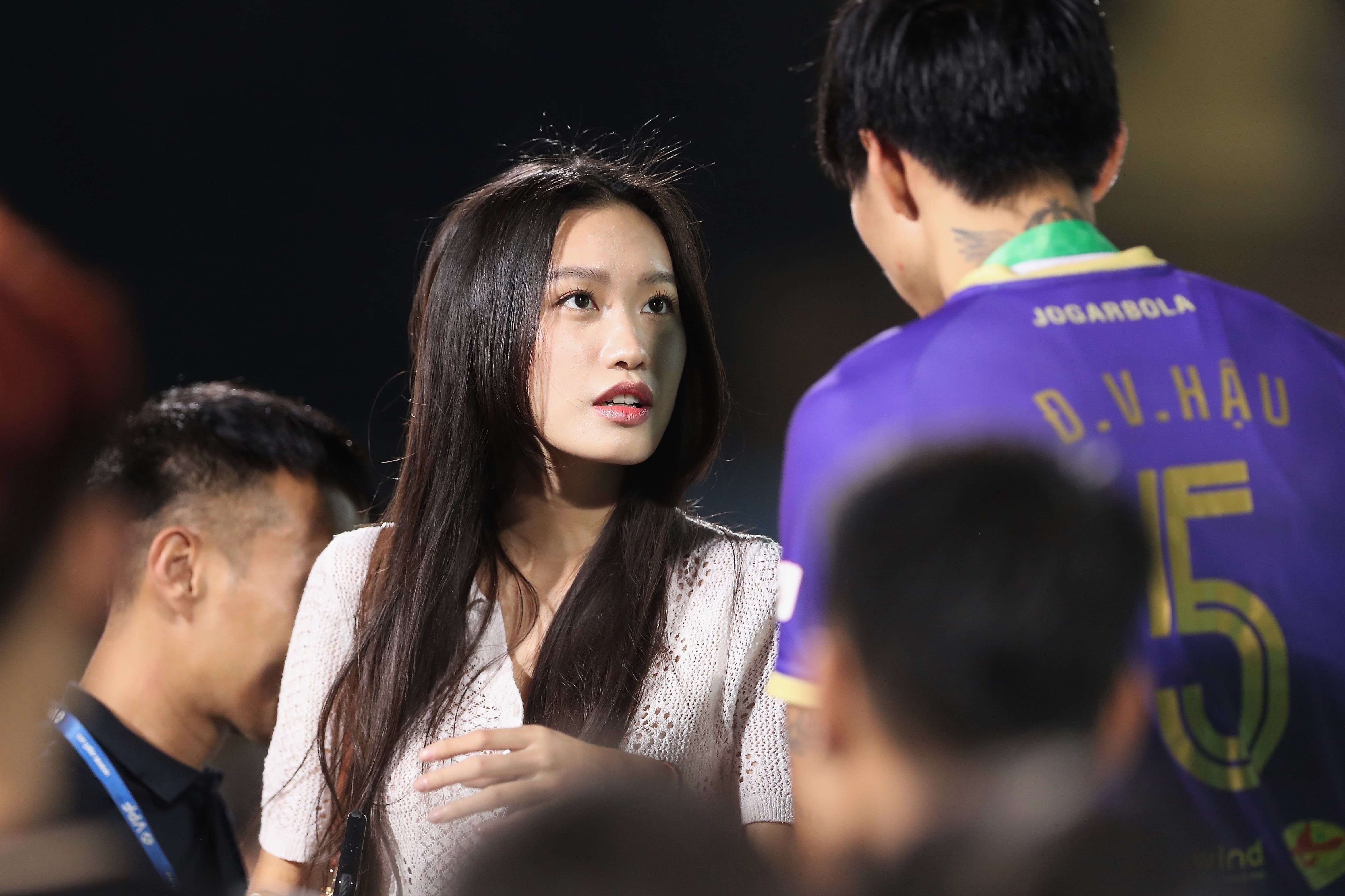 Những khoảnh khắc đáng nhớ của Hải My cùng Văn Hậu sau gần 3 năm hẹn hò - Ảnh 12