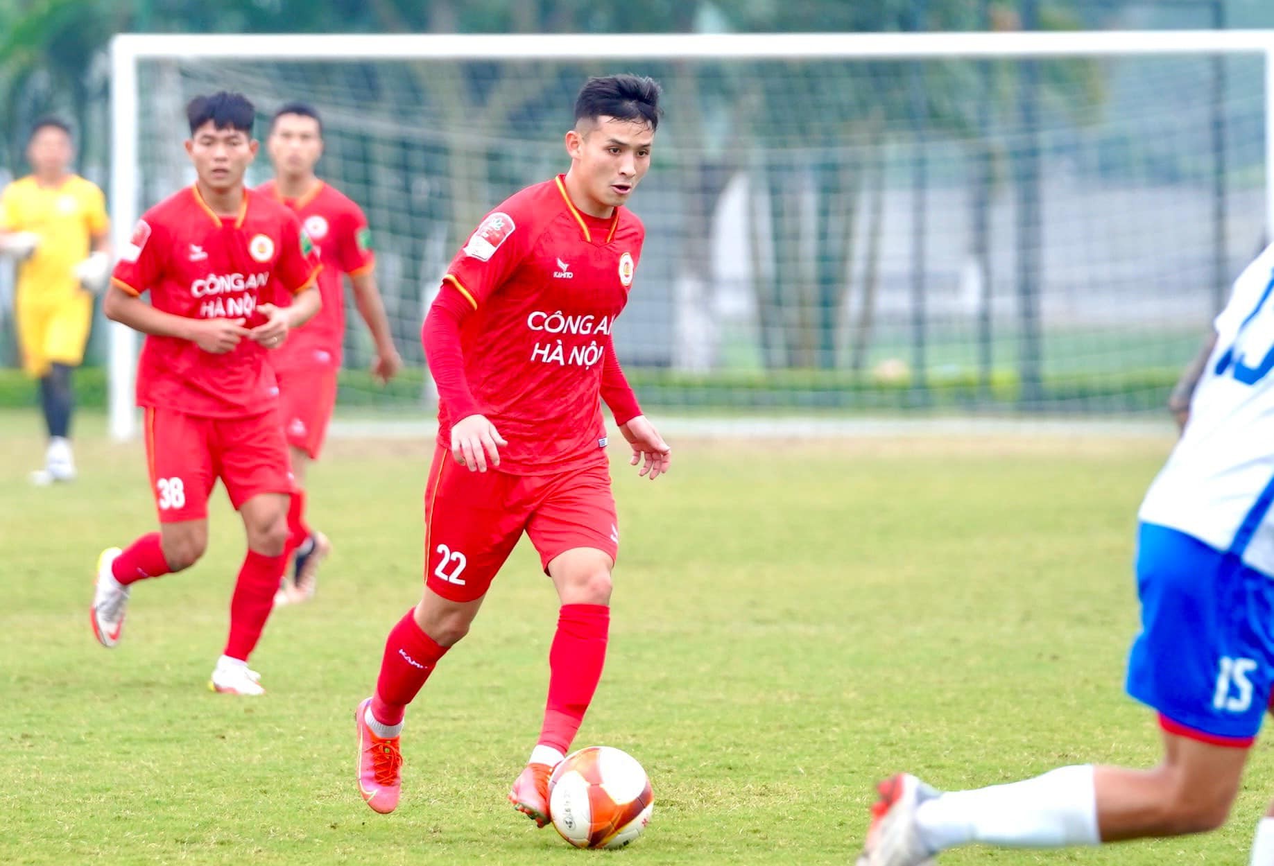 CHÙM ẢNH: Trận giao hữu giữa CLB Công An Hà Nội - CLB Thép Xanh Nam Định - Ảnh 3