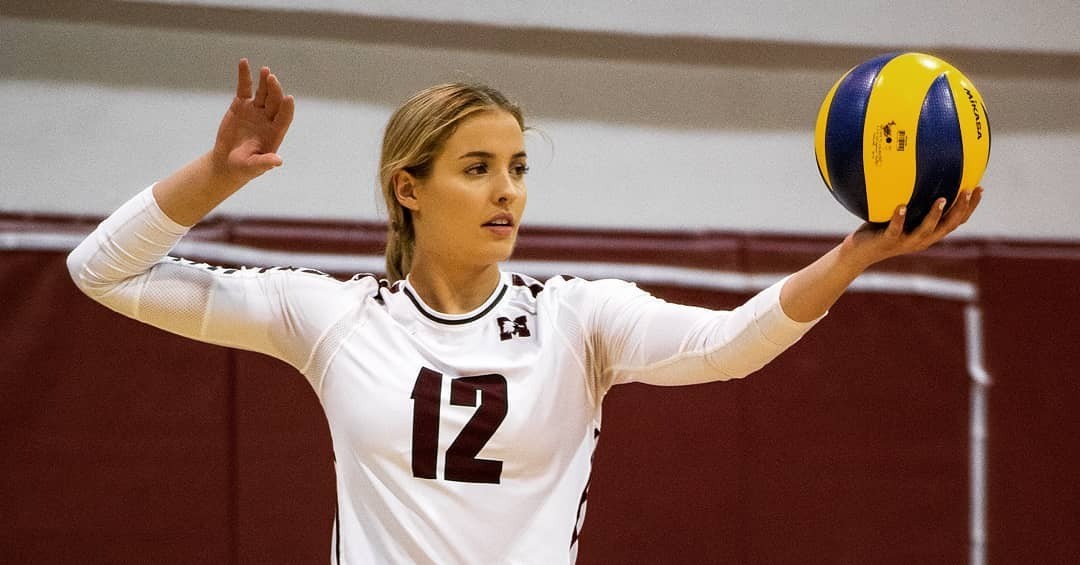 CHÙM ẢNH: Vẻ đẹp vạn người mê của mỹ nhân đẹp nhất làng bóng chuyền thế giới - Ảnh 4