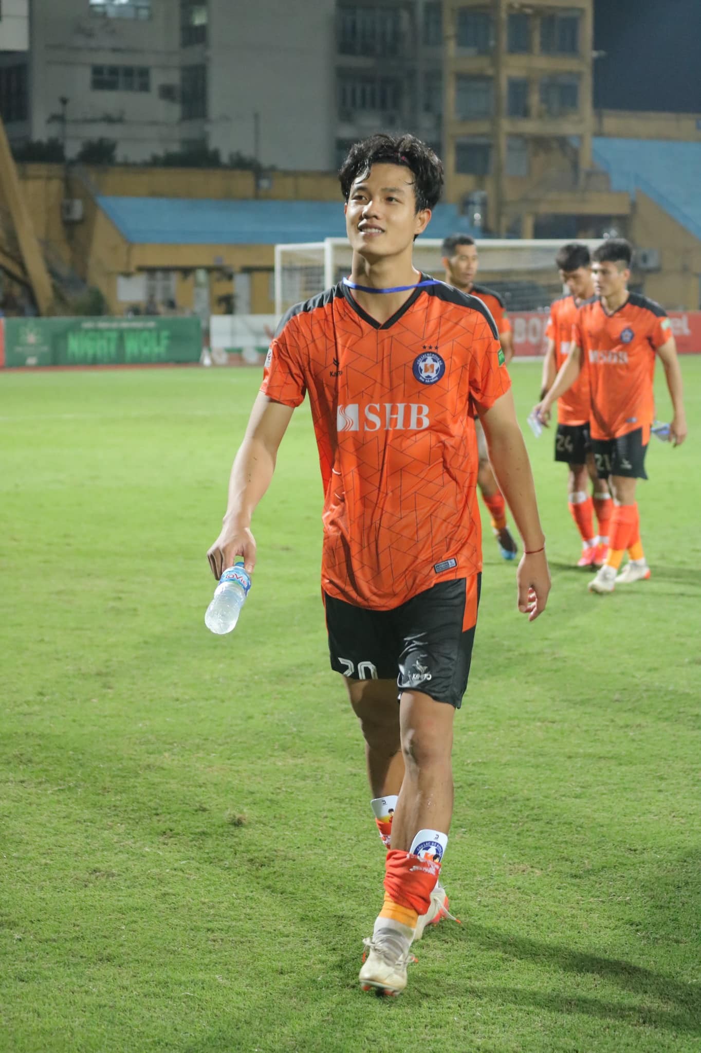 Thủ quân U23 Việt Nam 'Hotboy' cao 1m80 dưới thời HLV Philippe Troussier là ai? 3 Thủ quân U23 Việt Nam 'Hotboy' cao 1m80 dưới thời HLV Philippe Troussier là ai? 3