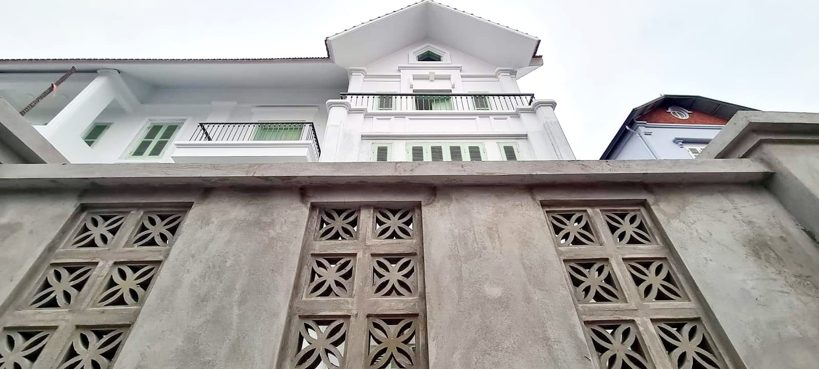 Choáng ngợp trước cơ ngơi 'khủng' sau 17 năm làm nghề của BTV nổi tiếng VTV 6 Choáng ngợp trước cơ ngơi 'khủng' sau 17 năm làm nghề của BTV nổi tiếng VTV 6
