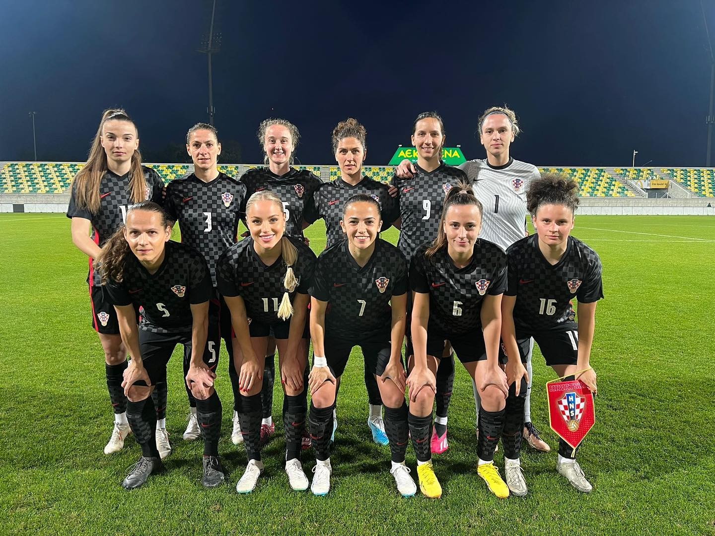 Ana Markovic trong màu áo ĐTQG Ana Markovic trong màu áo ĐTQG