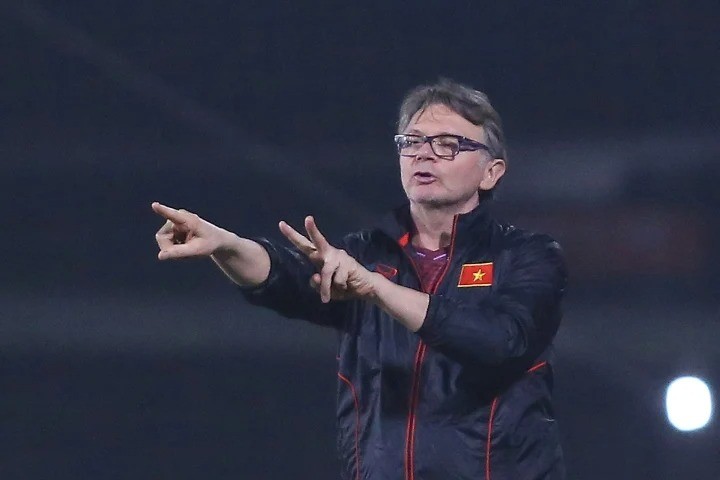 HLV Troussier hài lòng về màn trình diễn của các học trò HLV Troussier hài lòng về màn trình diễn của các học trò