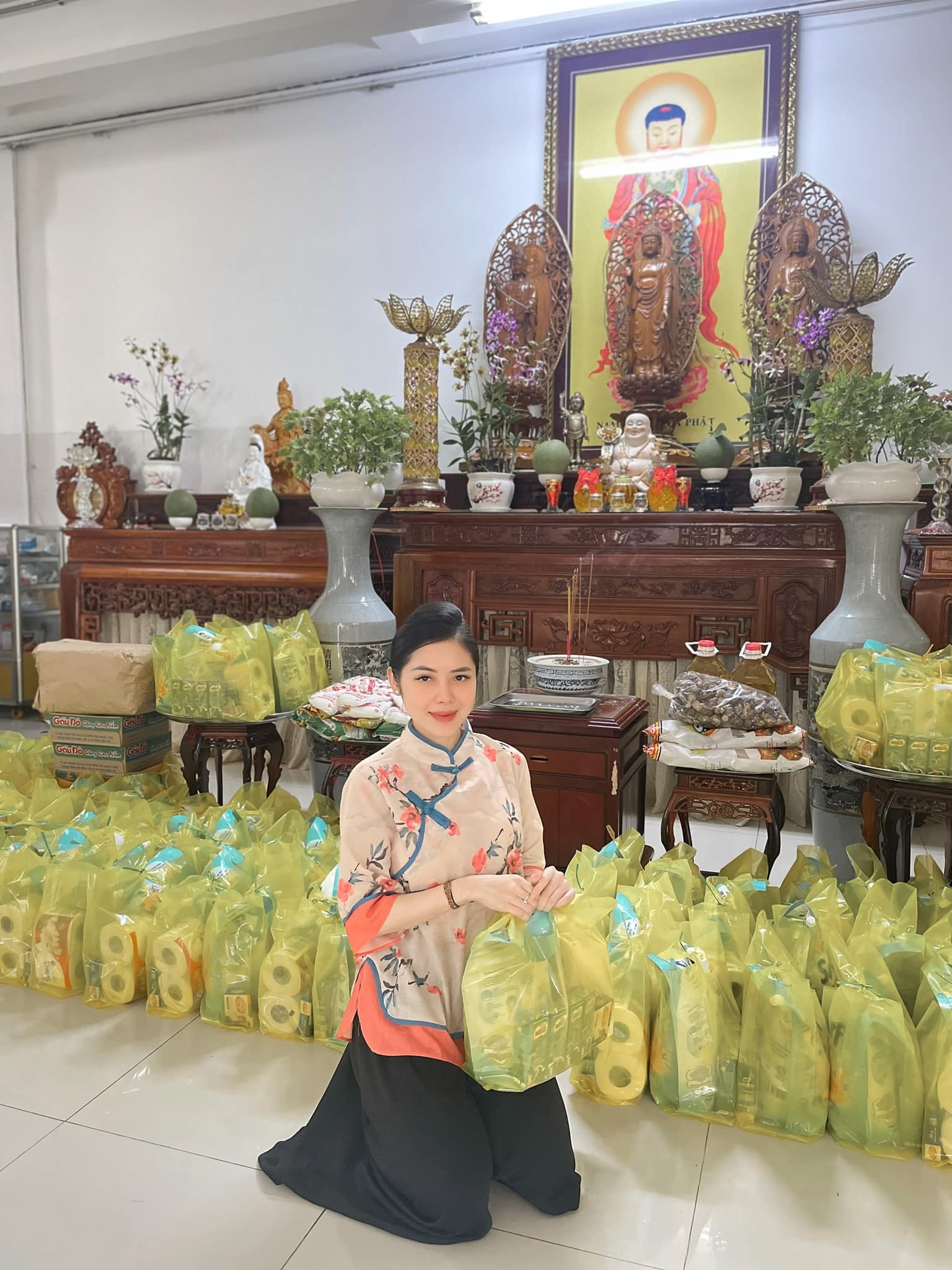 Quế Chi thường xuyên tham gia những chương trình thiện nguyện