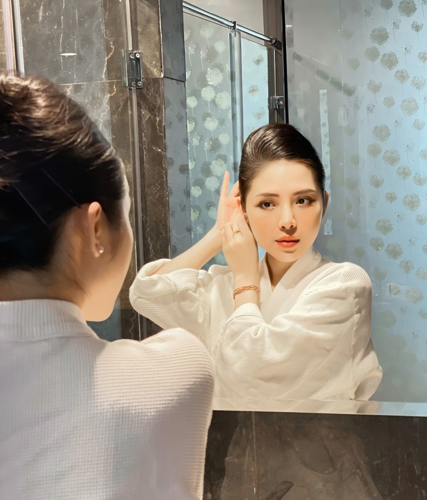 Nữ tiếp viên hàng không 'vạn người mê' rạng rỡ trên khán đài chung kết bóng đá sinh viên - Ảnh 7