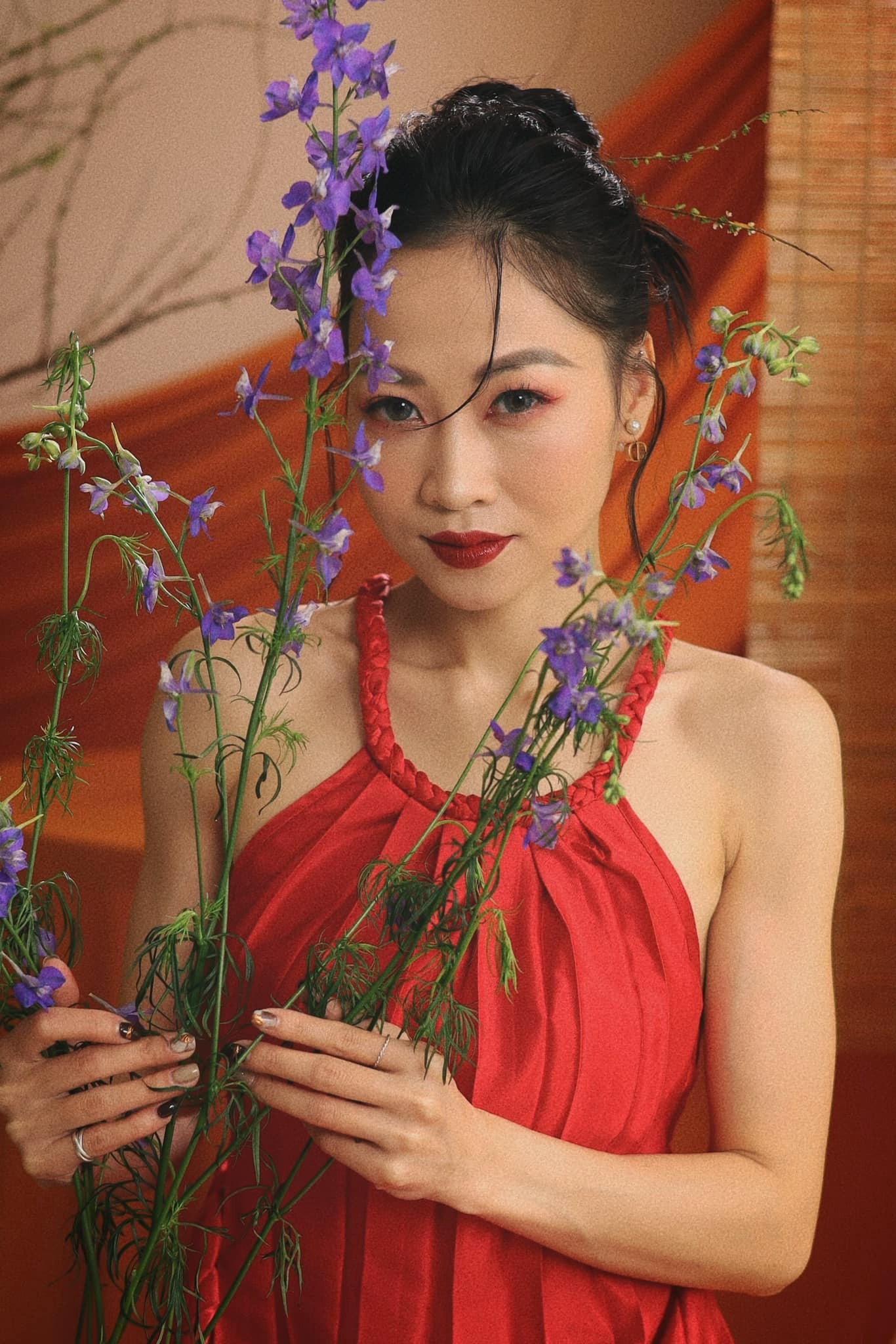 Sau 10 năm giã từ sàn đấu, nhan sắc 'búp bê thể dục' Ngân Thương thay đổi ra sao? 5 Sau 10 năm giã từ sàn đấu, nhan sắc 'búp bê thể dục' Ngân Thương thay đổi ra sao? 5