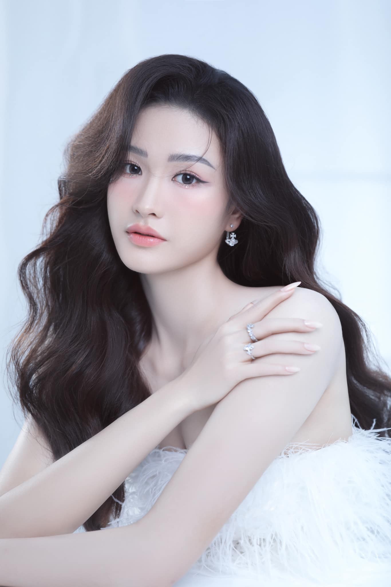 Hoa khôi bóng chuyền Kim Thanh khoe bộ ảnh đón tuổi 24, nhan sắc gây thương nhớ 7 Hoa khôi bóng chuyền Kim Thanh khoe bộ ảnh đón tuổi 24, nhan sắc gây thương nhớ 7
