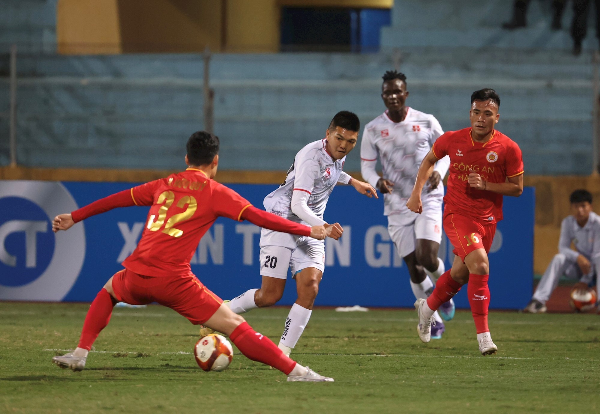 Lịch thi đấu vòng 5 V-League 2023: Nhiều trận cầu tâm điểm xuất hiện 2 Lịch thi đấu vòng 5 V-League 2023: Nhiều trận cầu tâm điểm xuất hiện 2
