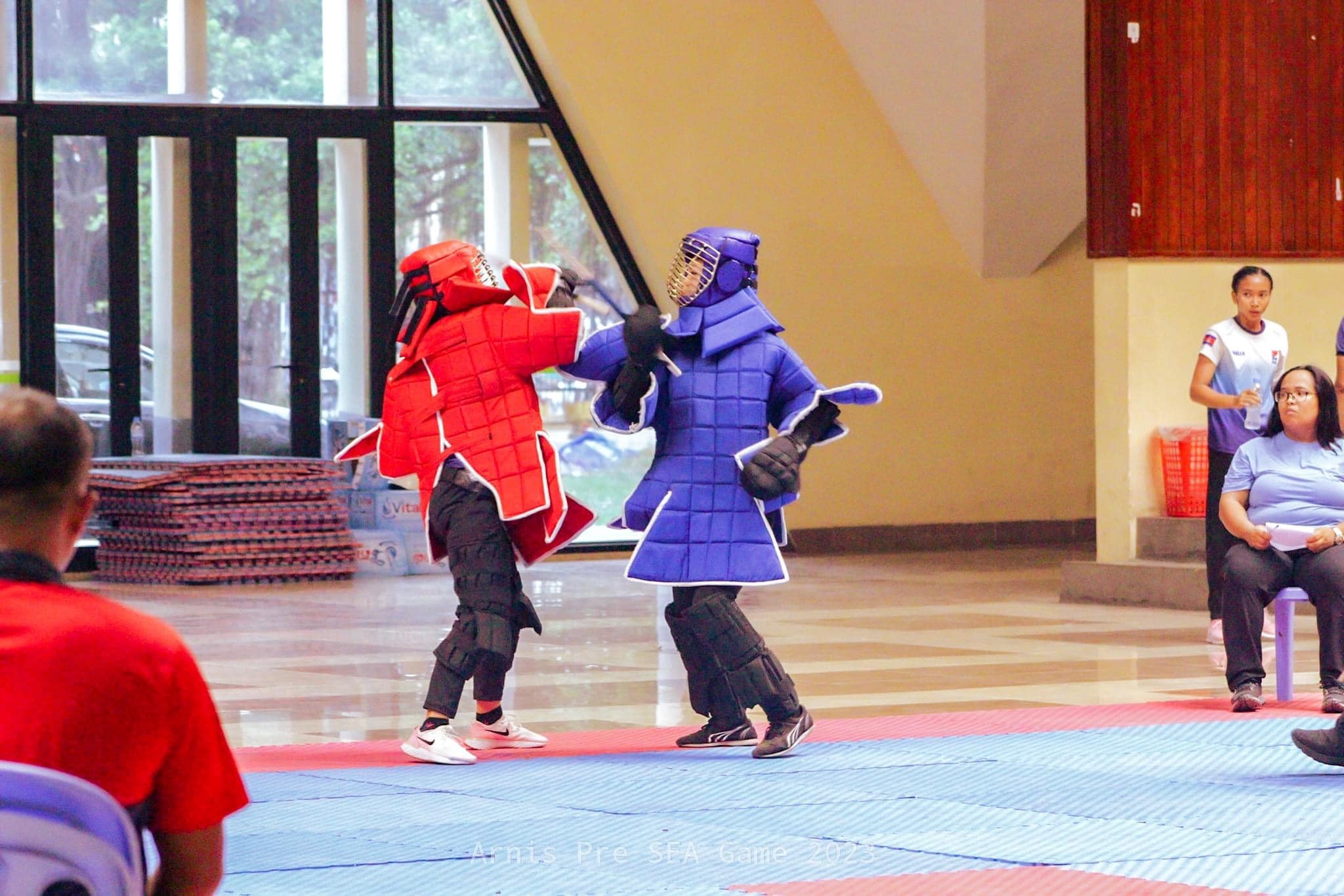 Đội tuyển Võ gậy Việt Nam thiếu trang phục thi đấu