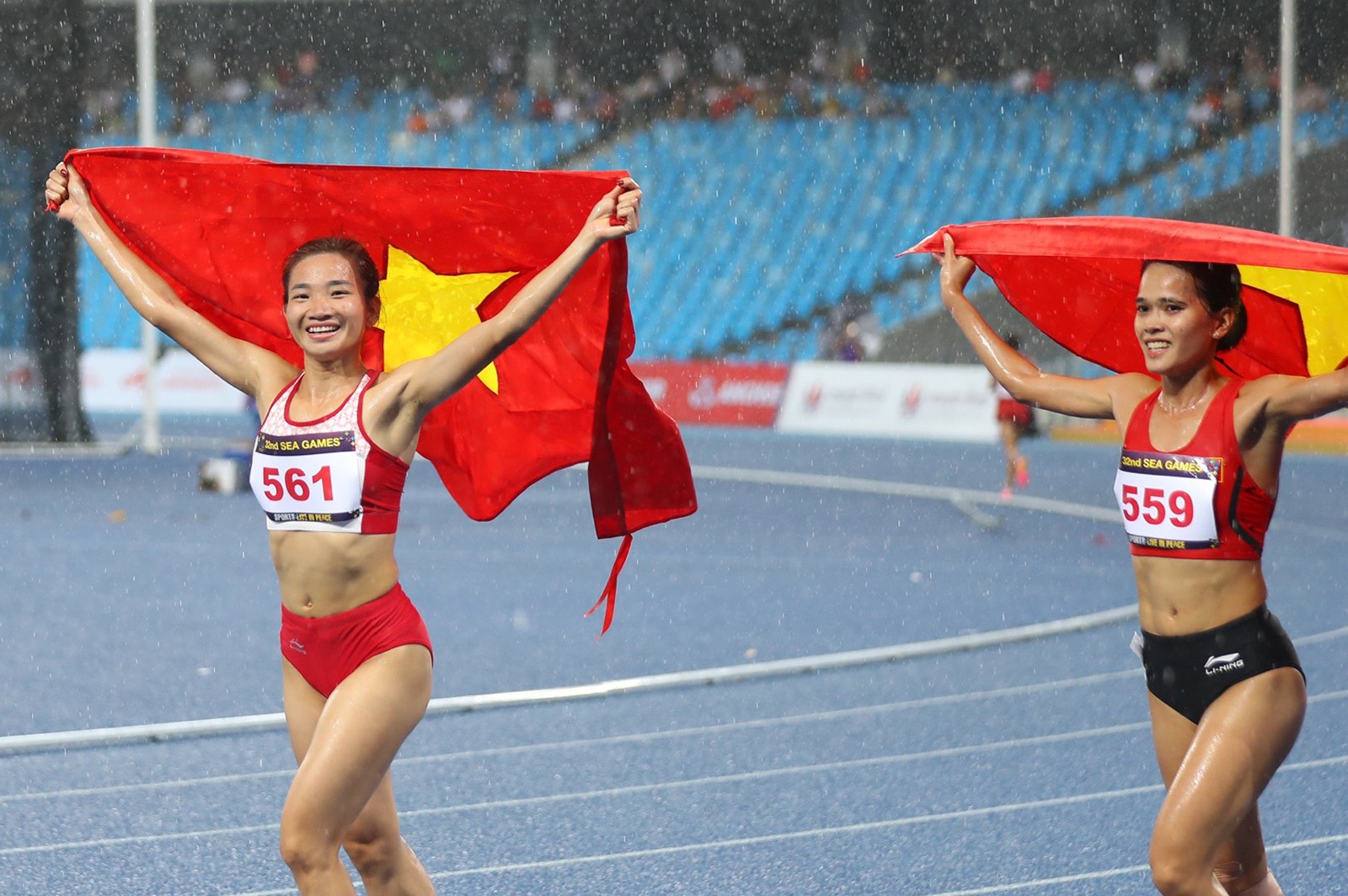 Nguyễn Thị Oanh chính thức giành tấm HCV thứ 4 tại SEA Games 32 - Ảnh 1