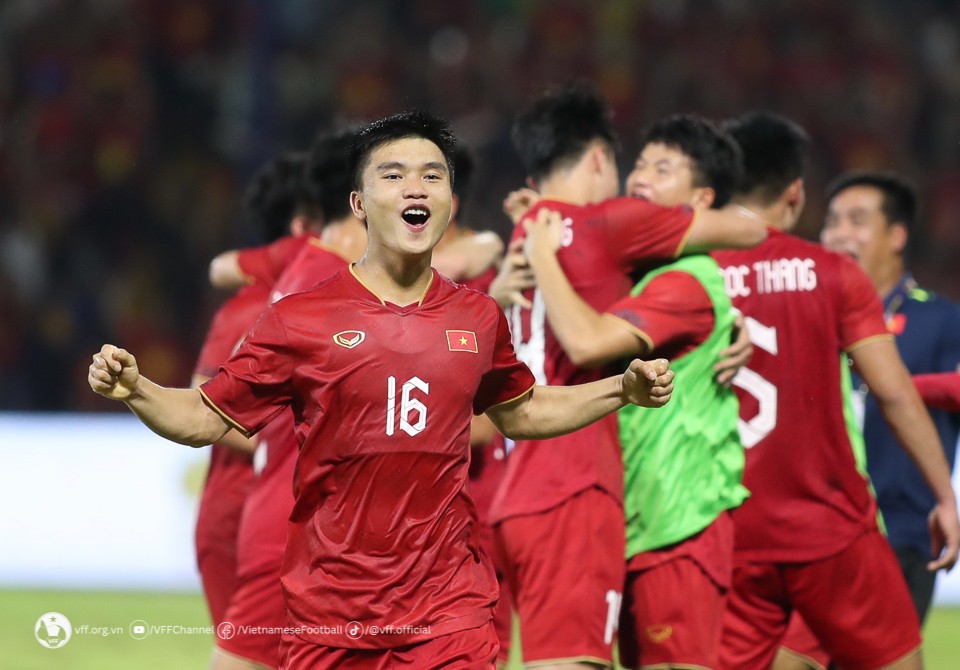 U22 Việt Nam chia điểm đầy đáng tiếc trước Thái Lan