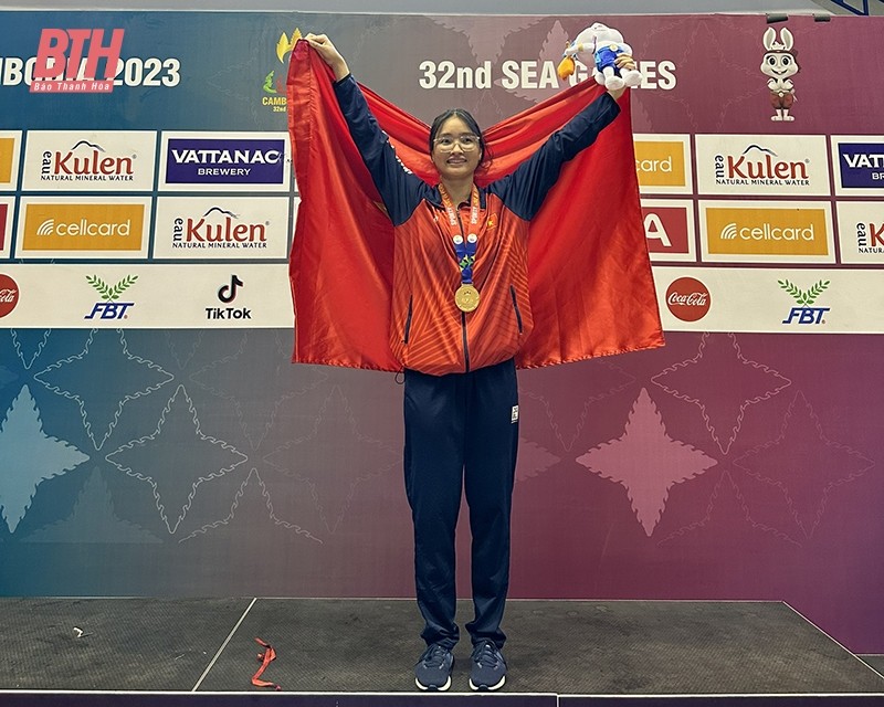 Bất ngờ trước gia cảnh của 'cô gái Vàng' môn lặn SEA Games 32 1 Bất ngờ trước gia cảnh của 'cô gái Vàng' môn lặn SEA Games 32 1