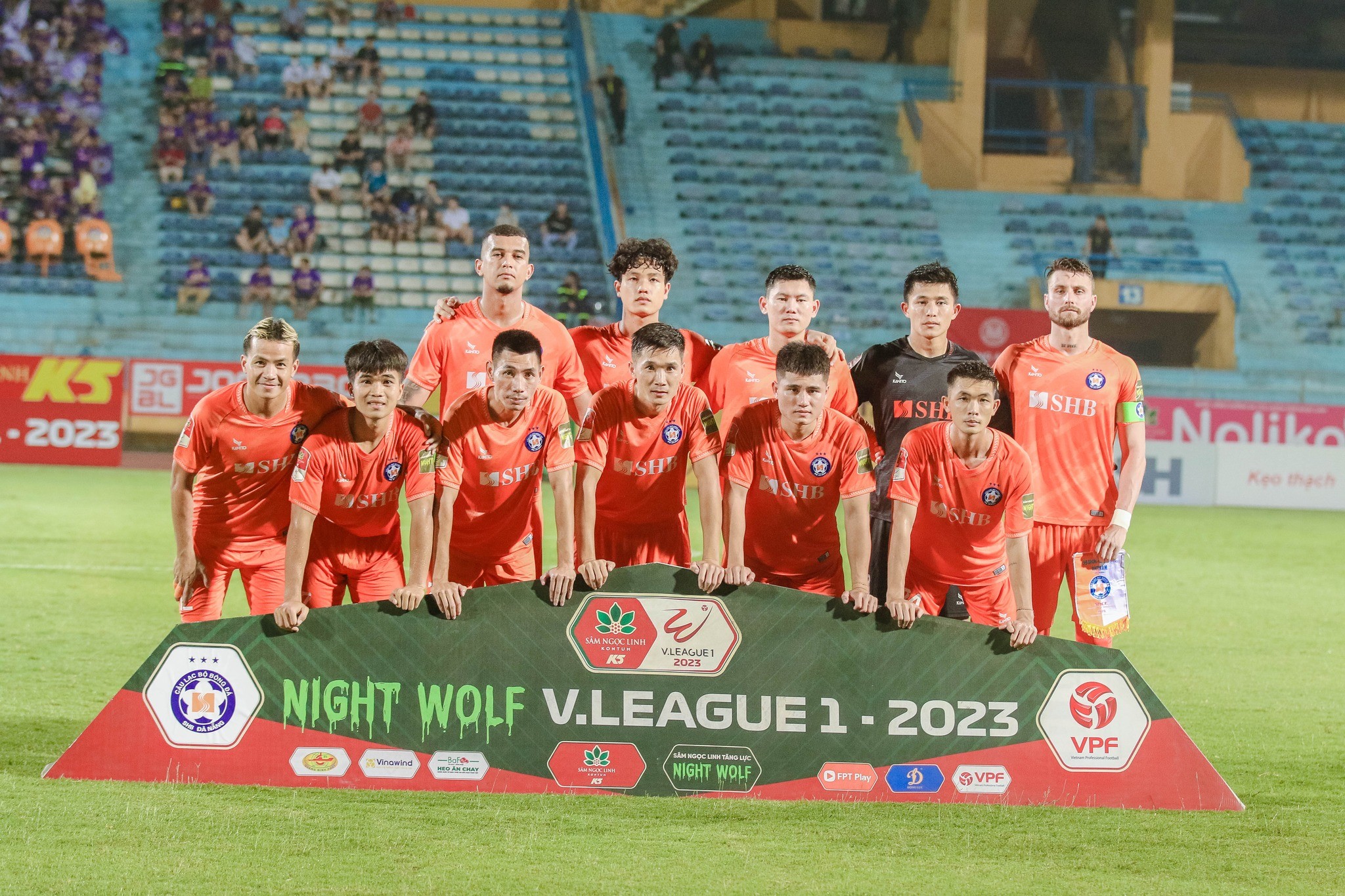 Hà Nội FC chia điểm trước Đà Nẵng, bầu Hiển bất ngờ khen ngợi một cầu thủ U22 Việt Nam 1 Hà Nội FC chia điểm trước Đà Nẵng, bầu Hiển bất ngờ khen ngợi một cầu thủ U22 Việt Nam 1