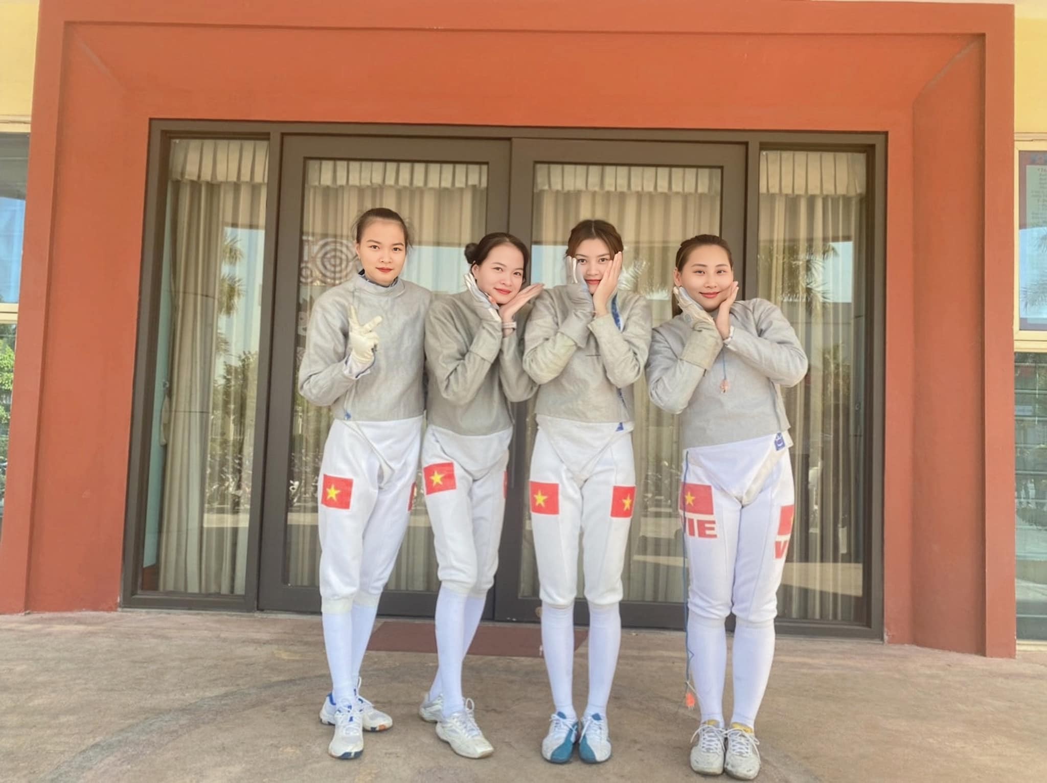 Ngô Thị Hương có tên trong danh sách đội tuyển đấu kiếm Việt Nam tham dự SEA Games 32