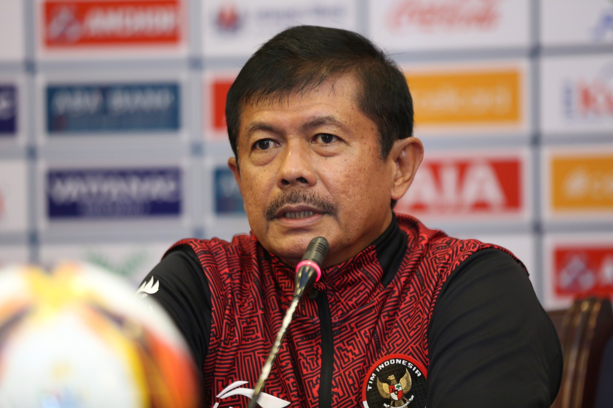 HLV U22 Indonesia đứng trước nguy cơ 'mất ghế' sau tấm HCV SEA Games 32 2 HLV U22 Indonesia đứng trước nguy cơ 'mất ghế' sau tấm HCV SEA Games 32 2