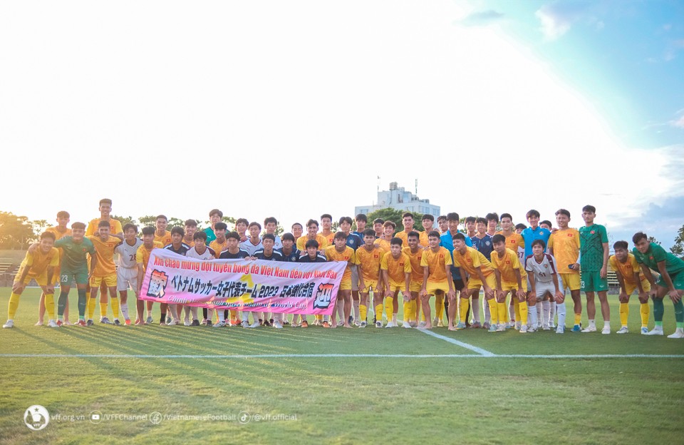 U17 Việt Nam tiếp tục gây ấn tượng mạnh trên đất Nhật Bản - Ảnh 1 U17 Việt Nam tiếp tục gây ấn tượng mạnh trên đất Nhật Bản - Ảnh 1