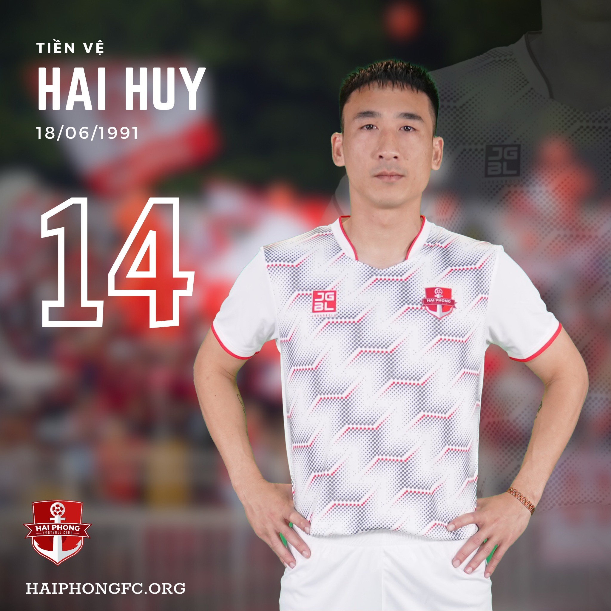 Tiền vệ Hải Huy