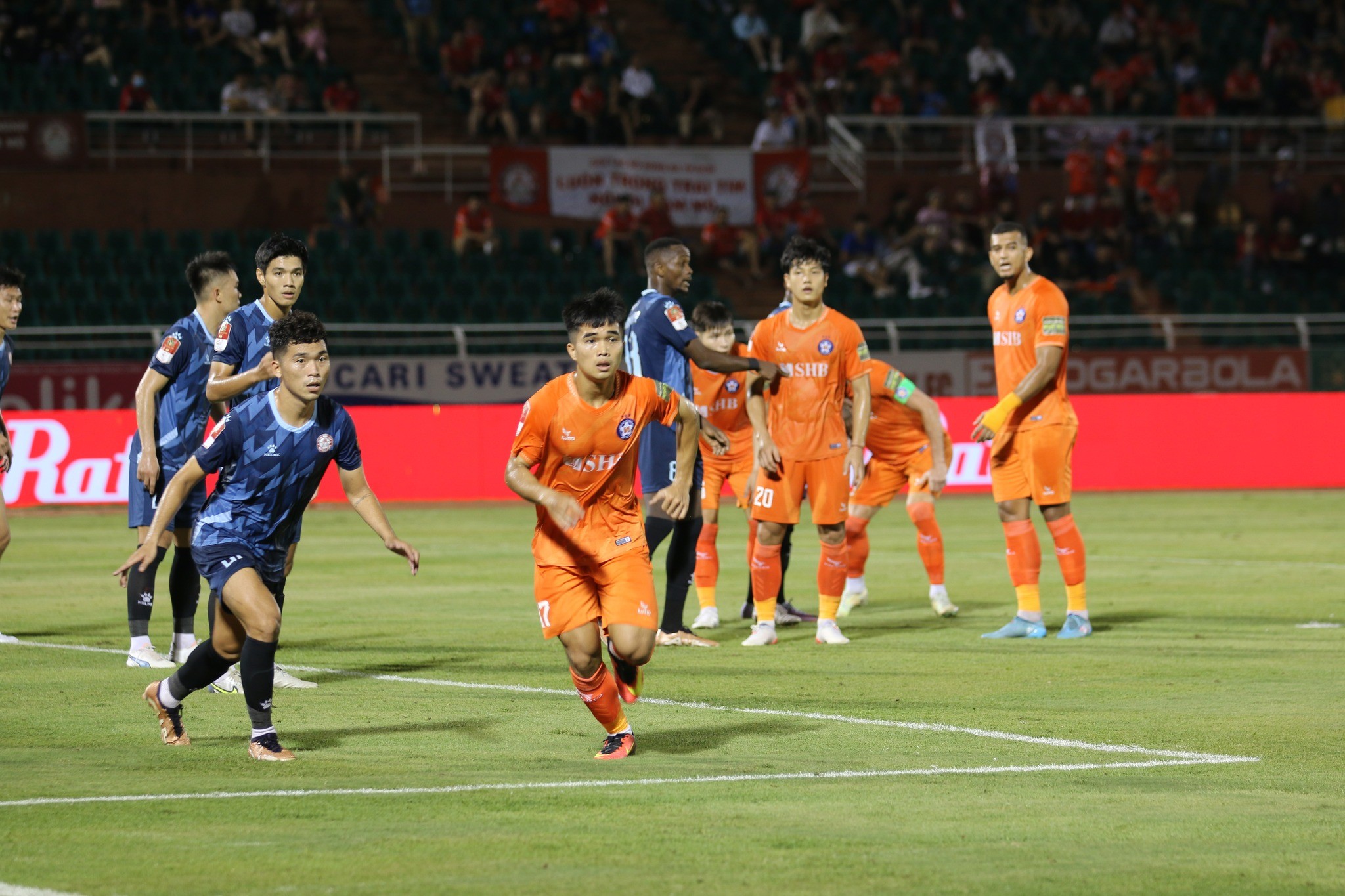 SHB Đà Nẵng vừa nhận thất bại đậm 1-5 trước TP.HCM