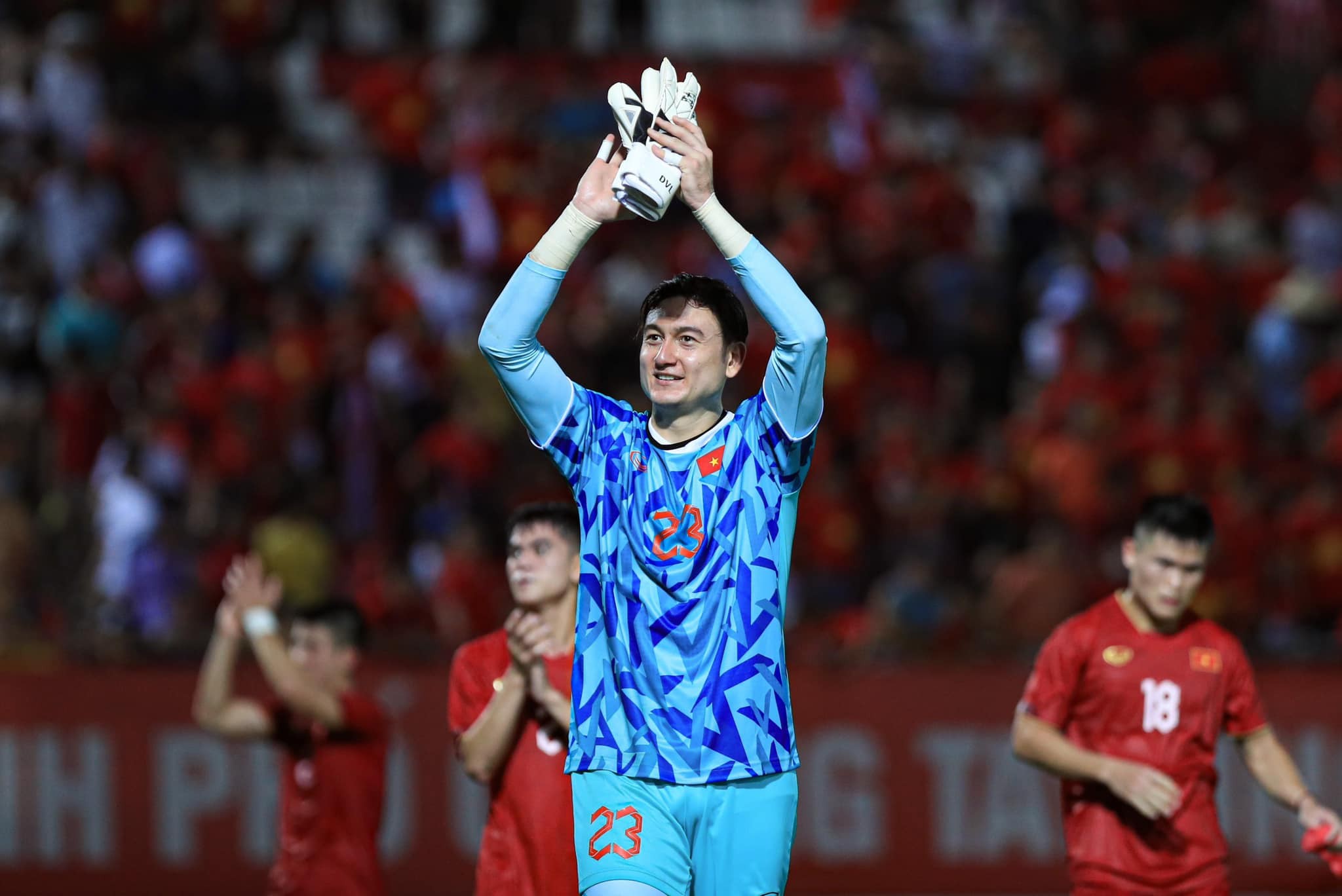 Truyền thông Thái Lan đánh giá cao màn trình diễn của thủ môn Đặng Văn Lâm