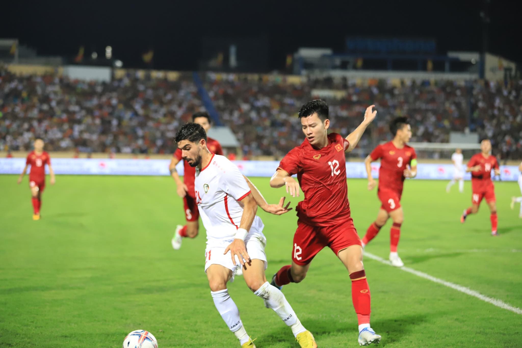 HLV Troussier mong muốn các cầu thủ trẻ được thi đấu nhiều hơn tại V-League