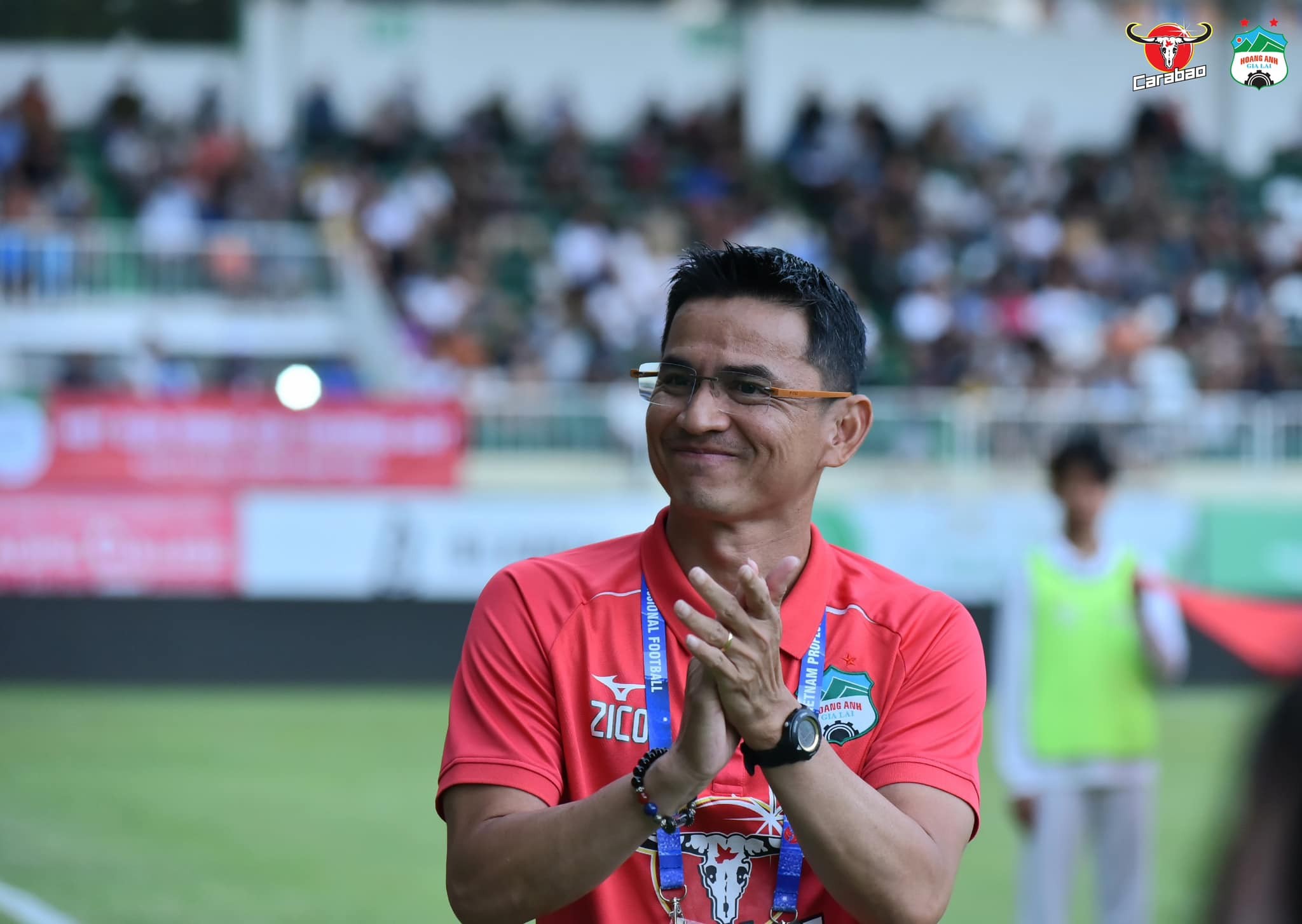 HLV Kiatisak hài lòng về màn trình diễn của các học trò