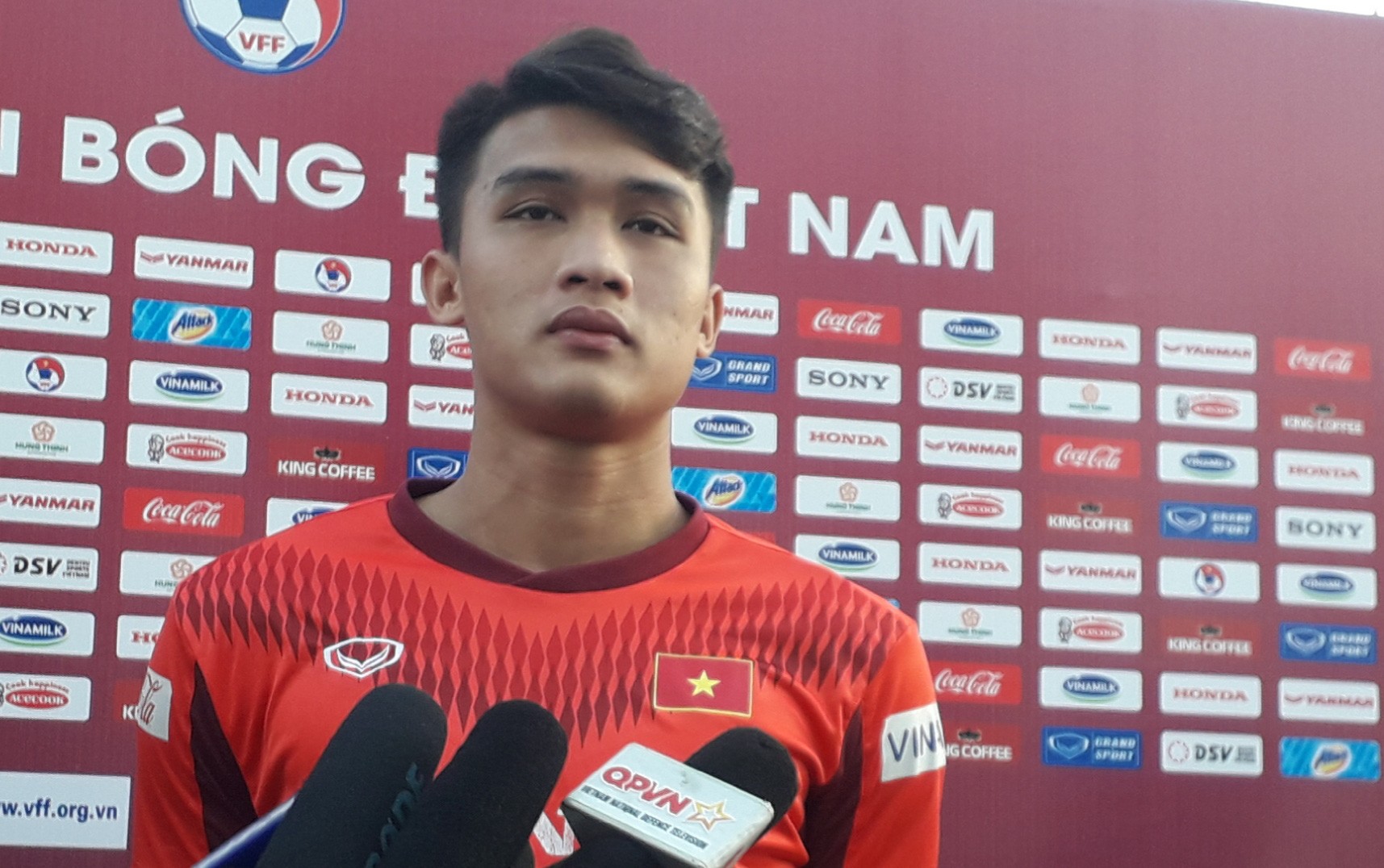 Nguyên Hoàng vẫn nằm trong kế hoạch của HLV Troussier