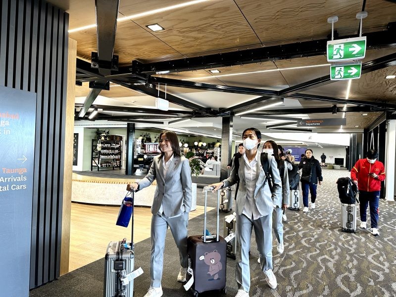 ĐT nữ Việt Nam đã đặt chân đến New Zealand ĐT nữ Việt Nam đã đặt chân đến New Zealand