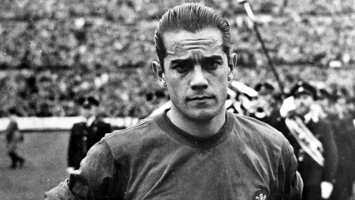 Luis Suarez là một trong những huyền thoại bóng đá vĩ đại nhất Tây Ban Nha