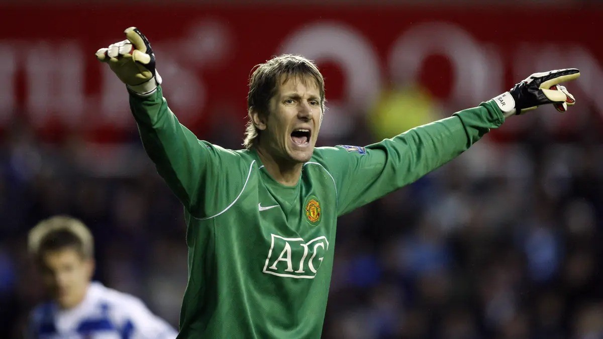 Thời điểm khoác áo Man Utd chính là giai đoạn thành công nhất của Van Der Sar Thời điểm khoác áo Man Utd chính là giai đoạn thành công nhất của Van Der Sar