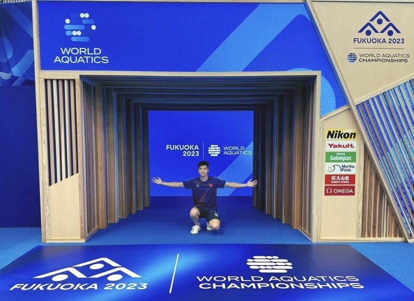 Sau ồn ào với Hoa hậu Ý Nhi, thần đồng bơi lội Kim Sơn bất ngờ 'lấn sân' sang lĩnh vực mới - Ảnh 1