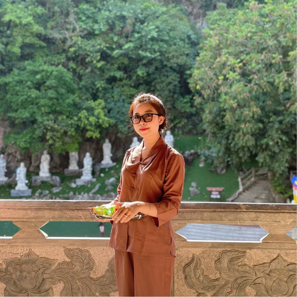 Hot girl xứ Nghệ khoe nhan sắc ngày càng thăng hạng, nhận về 'mưa lời khen' từ CDM - Ảnh 3