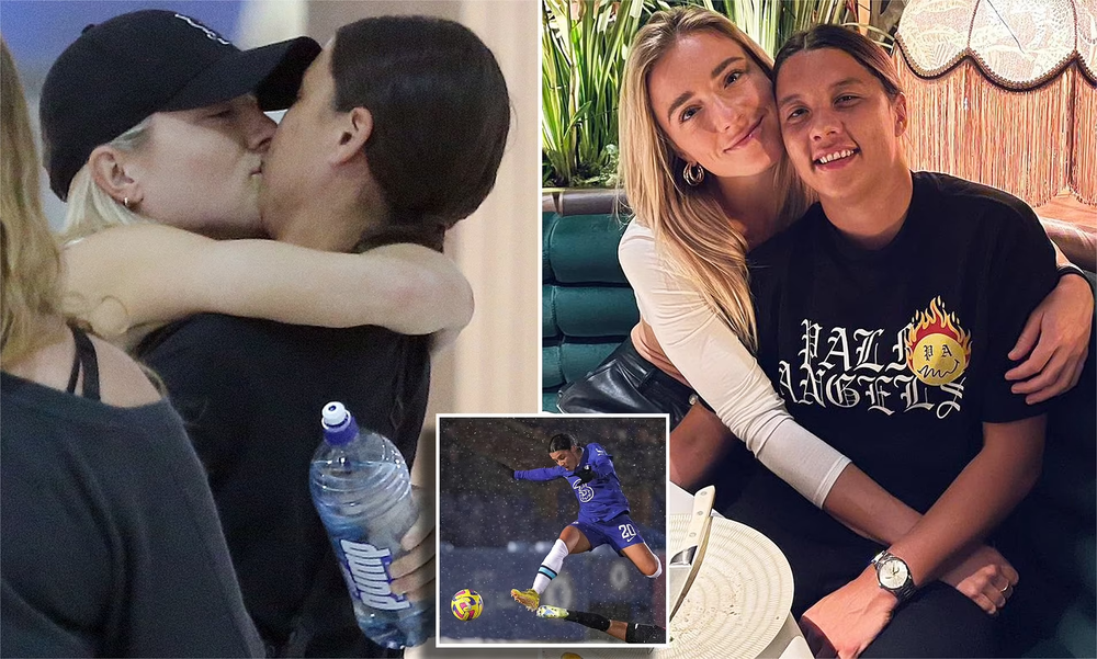 Kristie Mewis và Sam Kerr đang là một cặp đôi