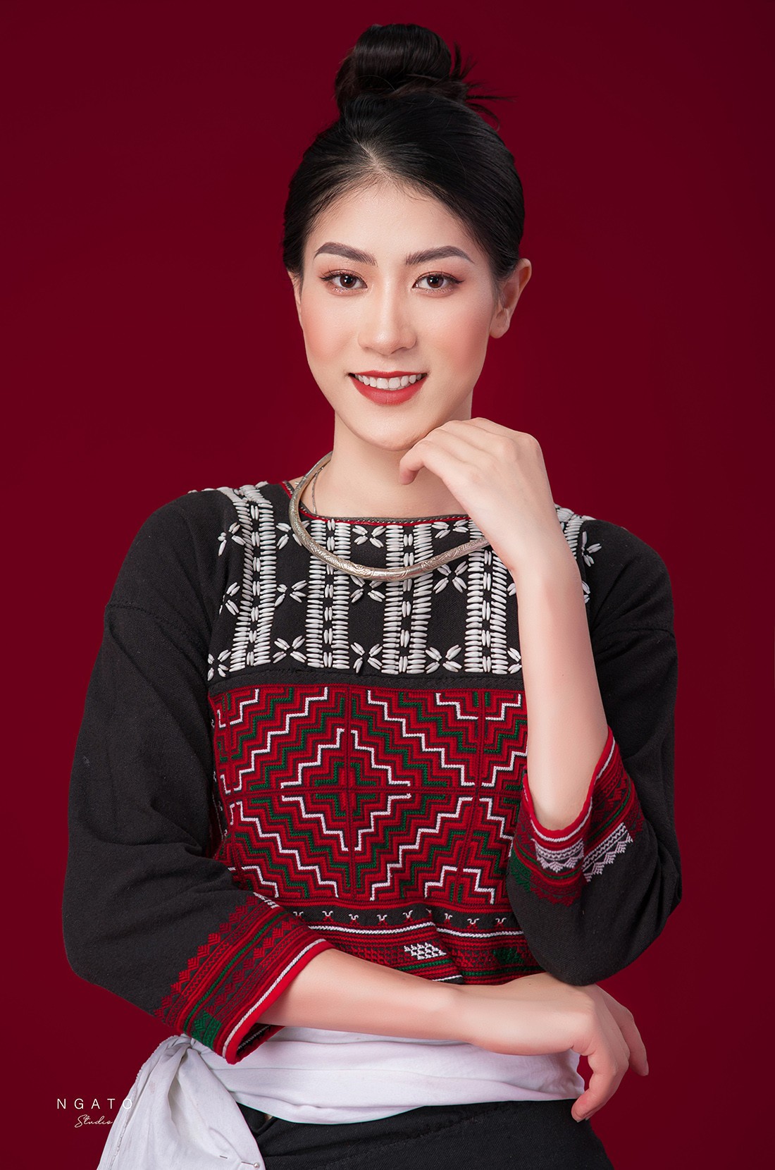 Hoàng Thị Kiều Trinh có cả tài năng lẫn nhan sắc trong 'rừng' chân dài bóng chuyền tại VTV Cup 2023 Hoàng Thị Kiều Trinh có cả tài năng lẫn nhan sắc trong 'rừng' chân dài bóng chuyền tại VTV Cup 2023