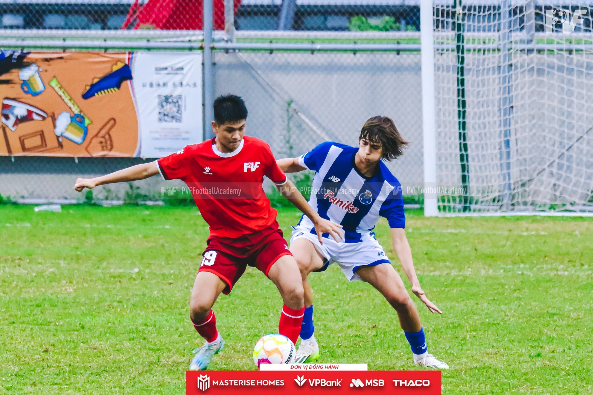 U16 PVF cầm hòa U16 Porto trong 90 phút thi đấu chính thức U16 PVF cầm hòa U16 Porto trong 90 phút thi đấu chính thức