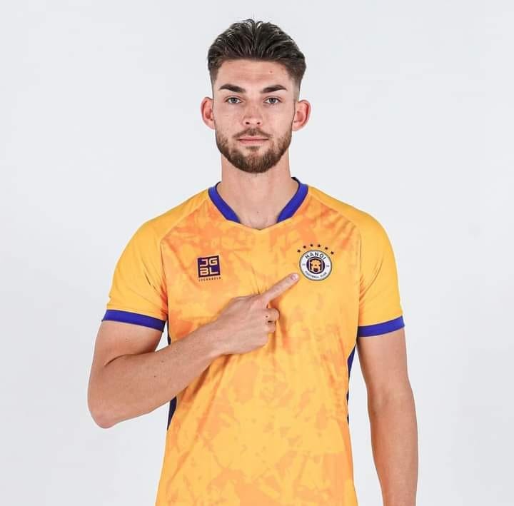 Tiền vệ Brandon Wilson Tiền vệ Brandon Wilson