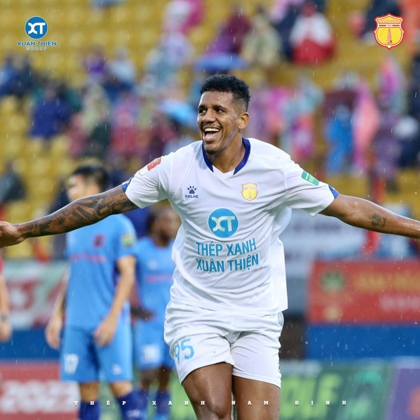 CLB Nam Định khả năng cao sẽ chia tay ngoại binh Andre Luiz