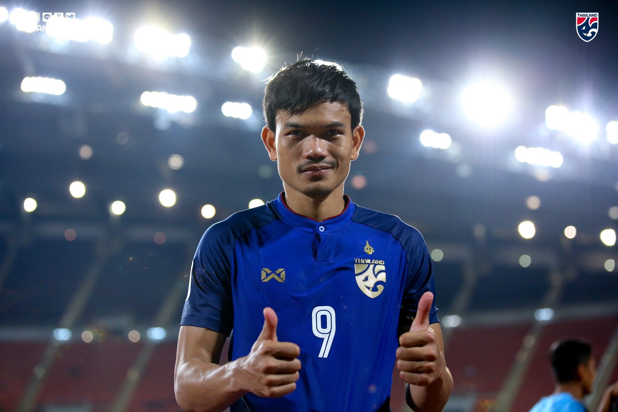 HLV Kiatisak tính đưa Adisak Kraison về đầu quân cho HAGL