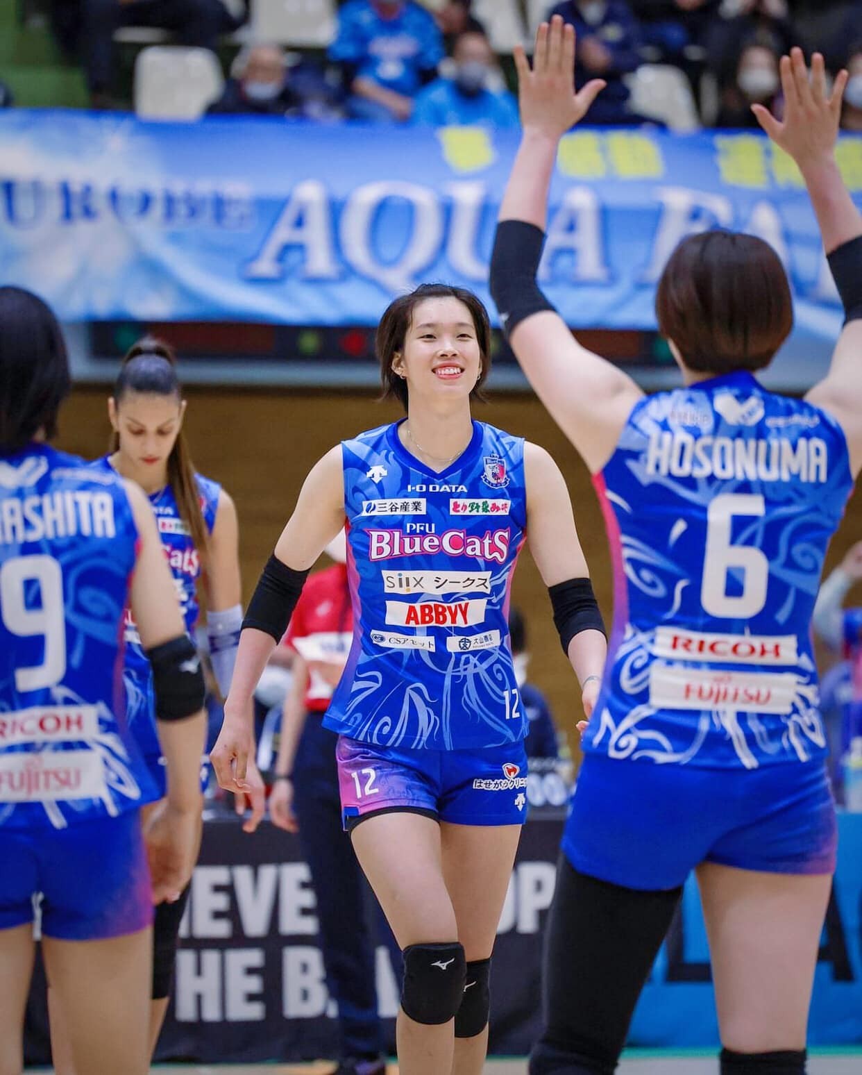 Thanh Thúy trong màu áo CLB PFU Blue Cats (Nhật Bản) Thanh Thúy trong màu áo CLB PFU Blue Cats (Nhật Bản)