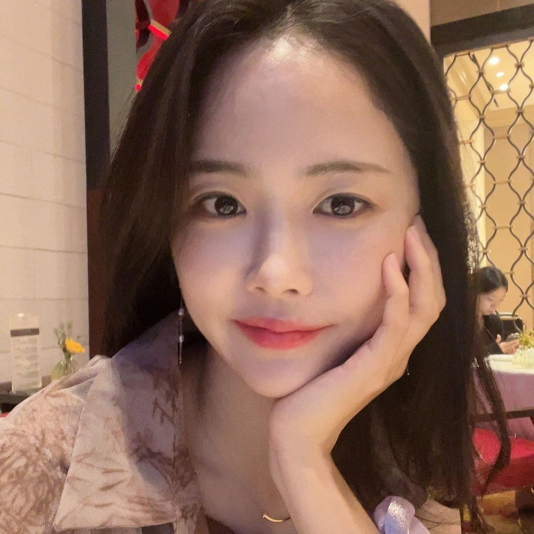 Hiện Lee Min Ah sở hữu trên 100 triệu lượt theo dõi trên Instagram