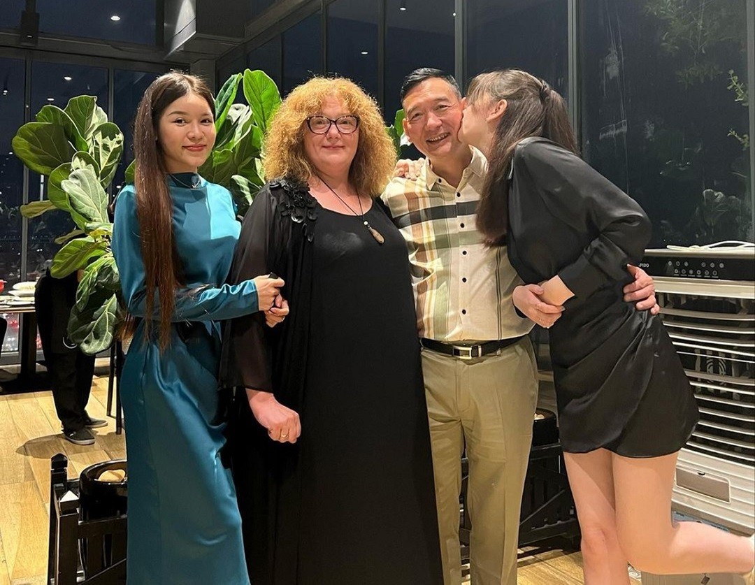 Yến Xuân còn có mối quan hệ thân thiết với các thành viên trong gia đình Văn Lâm