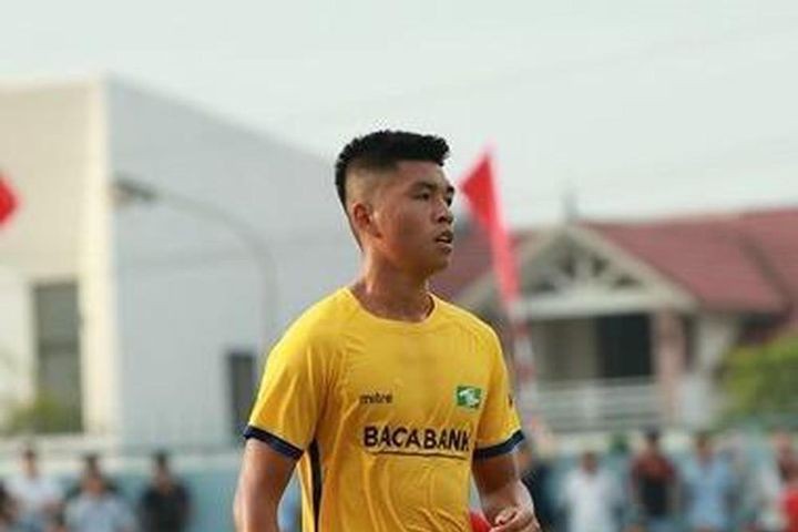 Nguyễn Bá Đức quyết định giải nghệ ở tuổi 25 Nguyễn Bá Đức quyết định giải nghệ ở tuổi 25