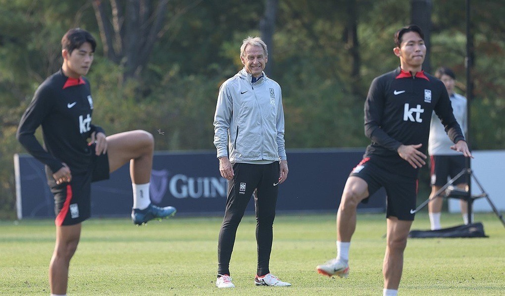 HLV Jurgen Klinsmann cân nhắc sức dụng Son Heung Min ở 2 trận giao hữu tháng 10 HLV Jurgen Klinsmann cân nhắc sức dụng Son Heung Min ở 2 trận giao hữu tháng 10