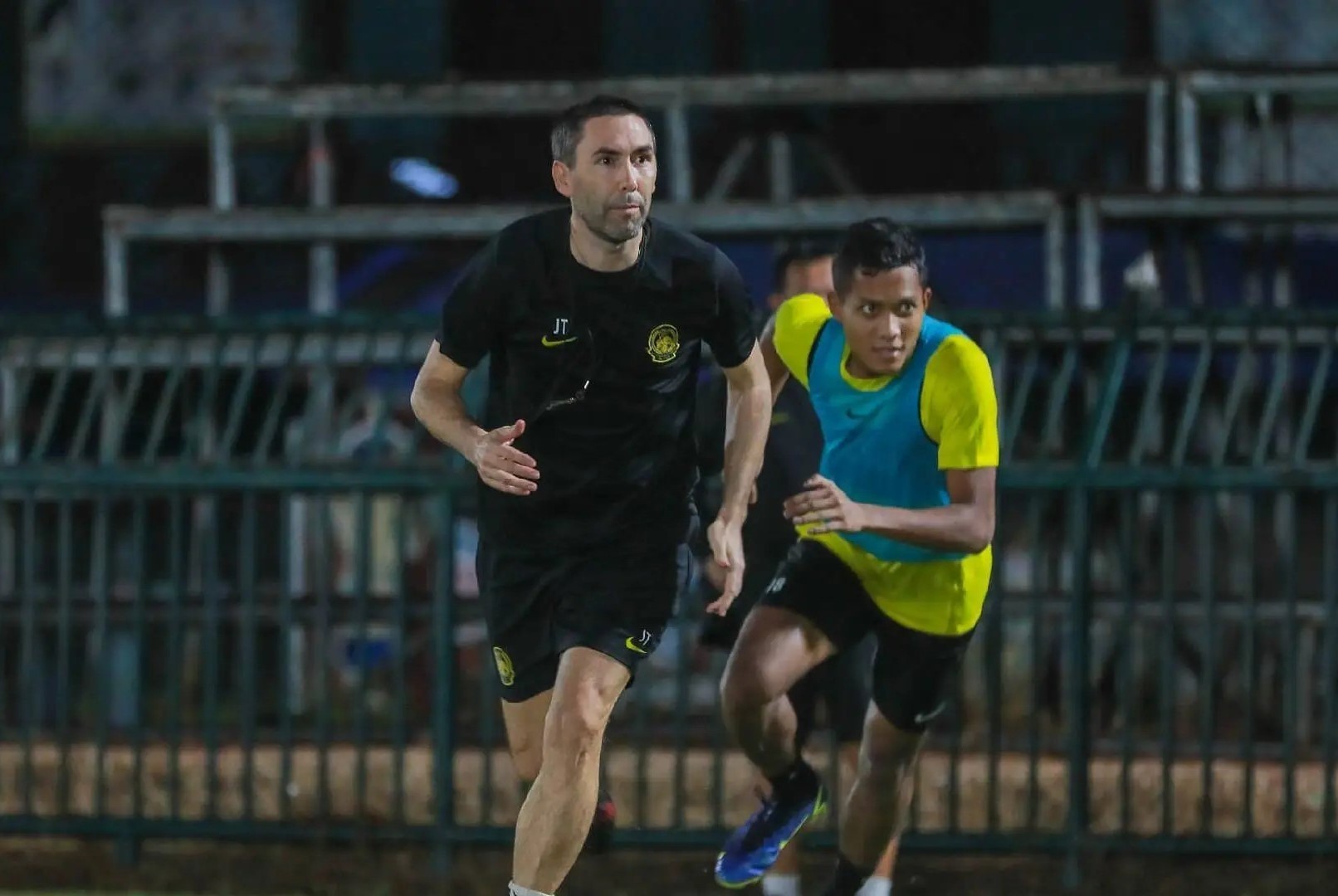 Malaysia bổ nhiệm cựu chuyên gia Barcelona làm thuyền trưởng - Ảnh 2 Malaysia bổ nhiệm cựu chuyên gia Barcelona làm thuyền trưởng - Ảnh 2