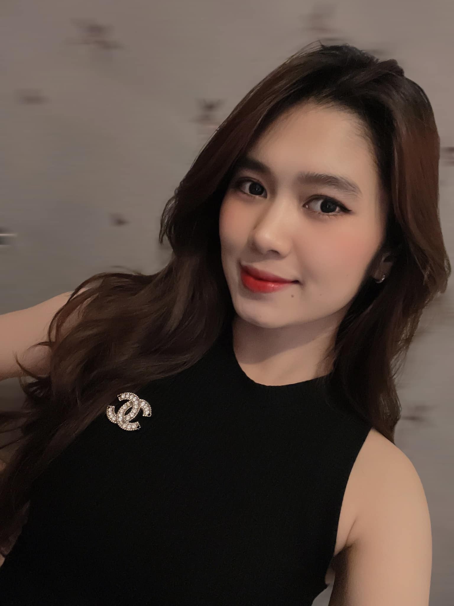 Bích Trâm sở hữu vẻ ngoài xinh xắn cùng vóc dáng không thua kém một người mẫu