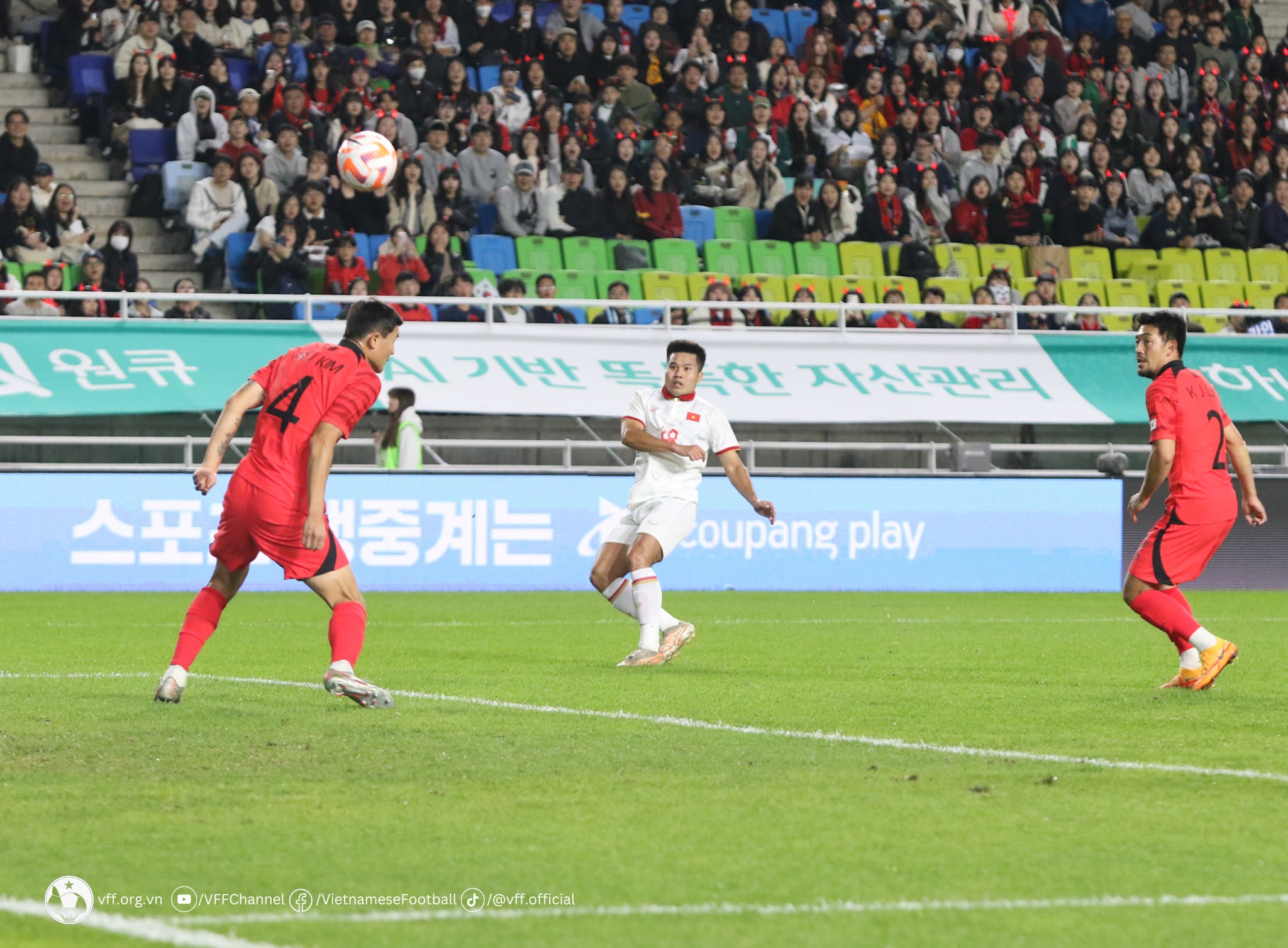 ĐT Việt Nam lập kỷ lục buồn sau trận thua đậm trước Hàn Quốc - Ảnh 4