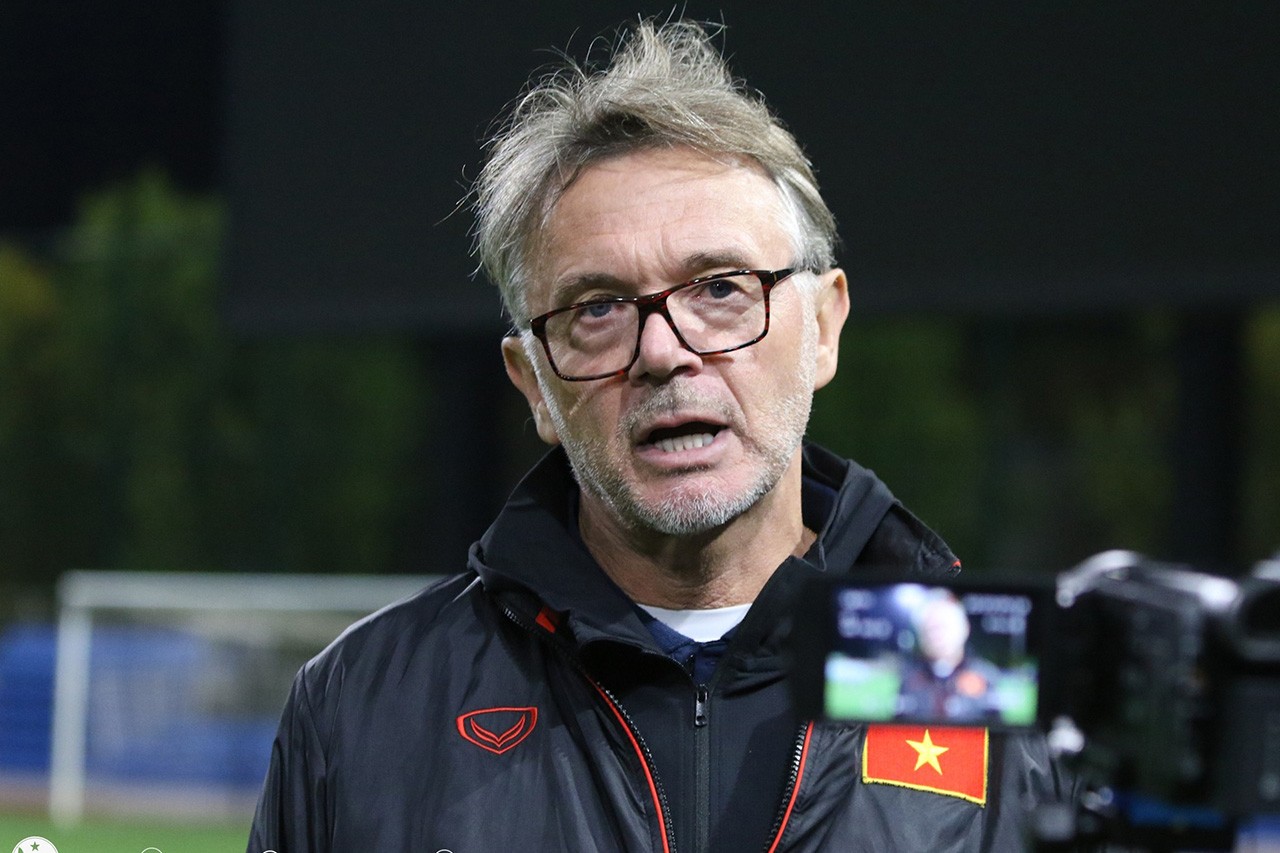 HLV Troussier ví trận đấu với ĐT Hàn Quốc giống như một món quà dành cho các cầu thủ Việt Nam. Ảnh: Internet