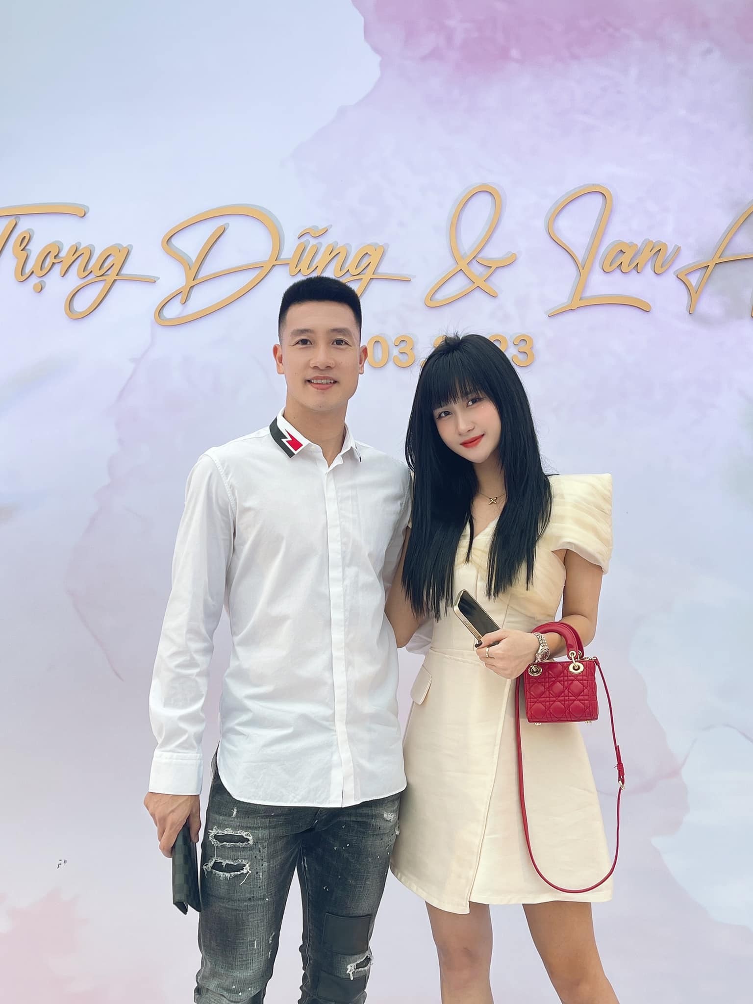Cặp đôi không chỉ tương xứng về ngoại hình mà còn cùng chung nhiều sở thích trong cuộc sống Cặp đôi không chỉ tương xứng về ngoại hình mà còn cùng chung nhiều sở thích trong cuộc sống